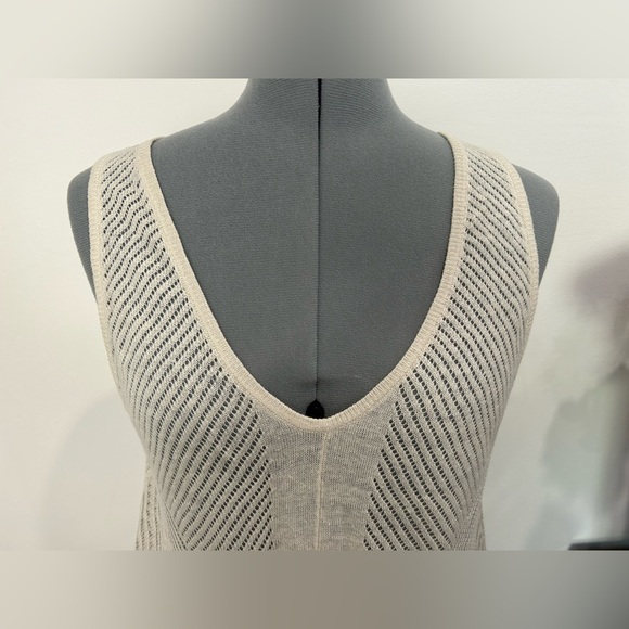 ENZA COSTA - Sleeveless Knit Tank Sweater Size XS - Picture 3 of 6